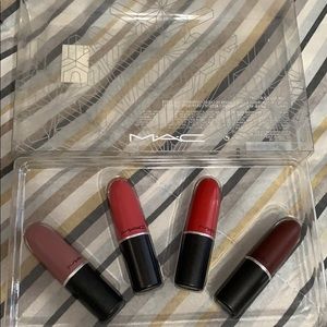 Mac Snow Ball Lip Kit/ Warm
